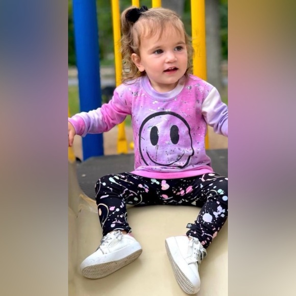 Pixielane sweatshirt & legging set, splatter paint, emojis. - Picture 1 of 4
